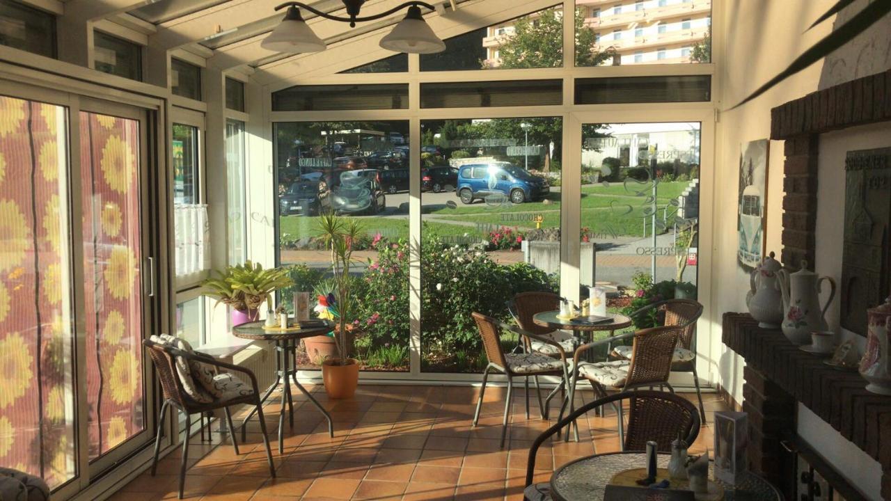 Pension & Cafe Meine Sonne Sole Mio Бад Зуден-Алендорф Екстериор снимка